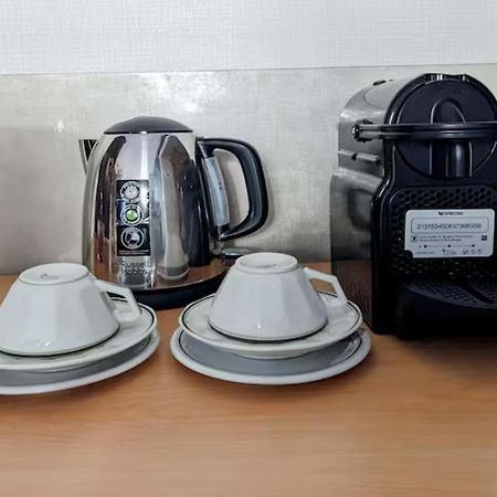 Logement Entier: Levallois-Perret- Porte De Paris Kültér fotó